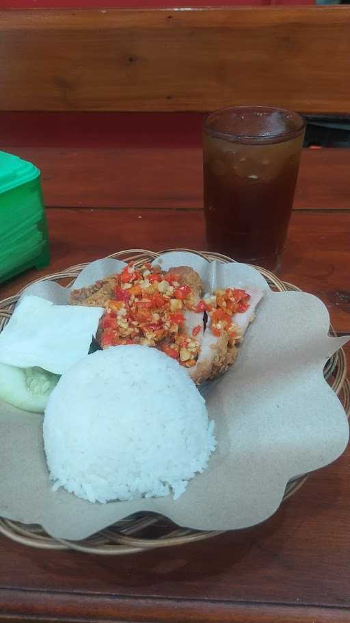 Ayam Geprek Sa'I Tirtomoyo 2