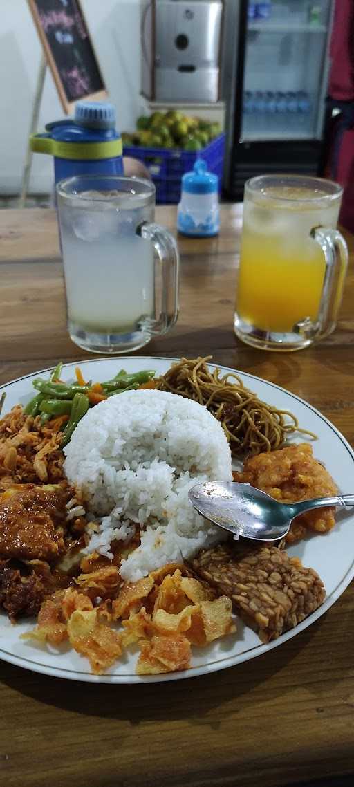 Kedai Selawe 6