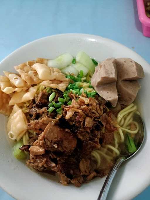 Pangsit Mie Ayam & Bakso Cak Mo 7