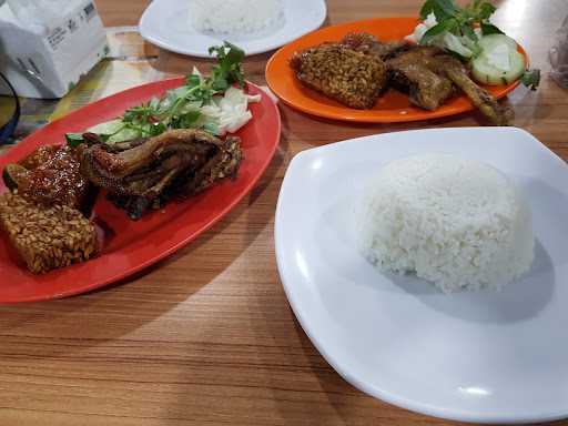 Sea Food & Ikan Bakar Mas Zie 6