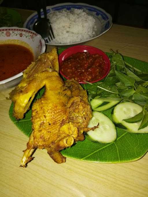 Warung Spesial Mentok Pedes P. Slamet 9