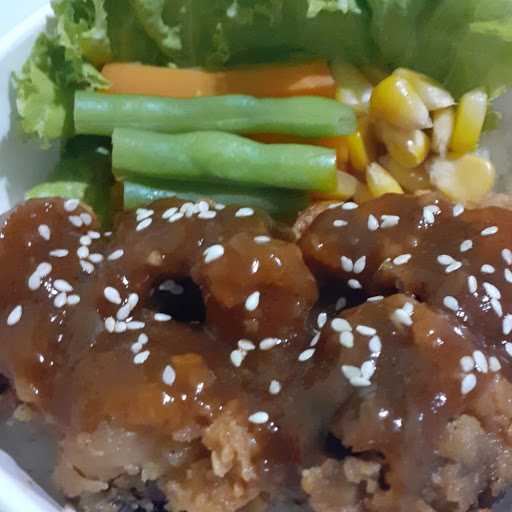 Salad Buah & Rice Bowl 'Aamirah 5