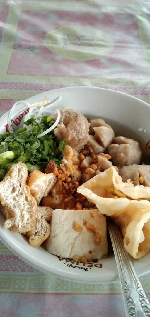 Warung Barokah Bakso & Es Kelapa Muda 2