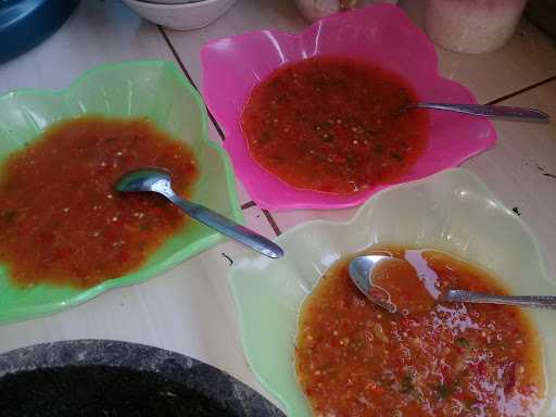 Warung Ibu Hj.Nining 4