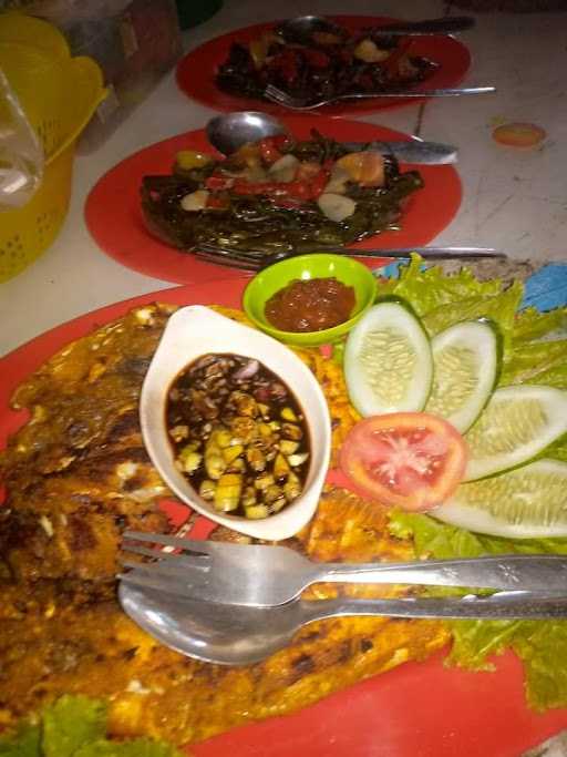 Warung Makan Bang Ropik 10