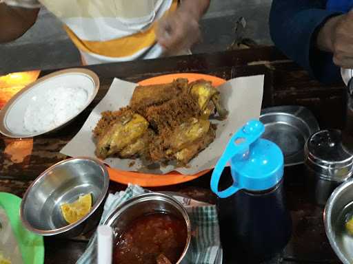 Ayam Goreng Kampung Bu Yadi 6