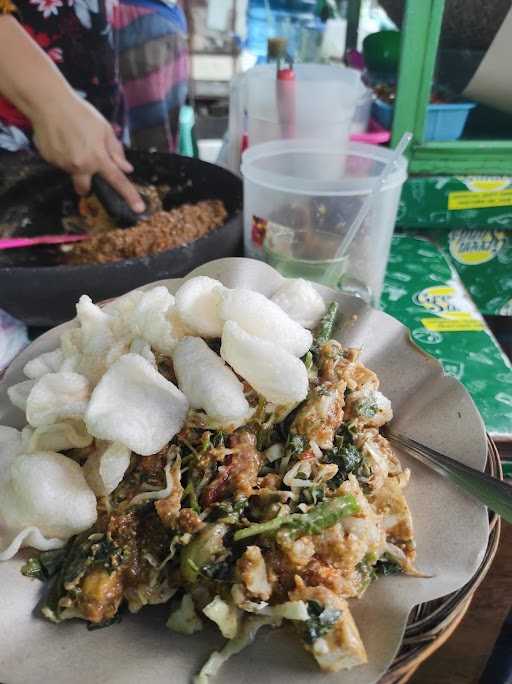 Warung Lotek Mbak Rus 2