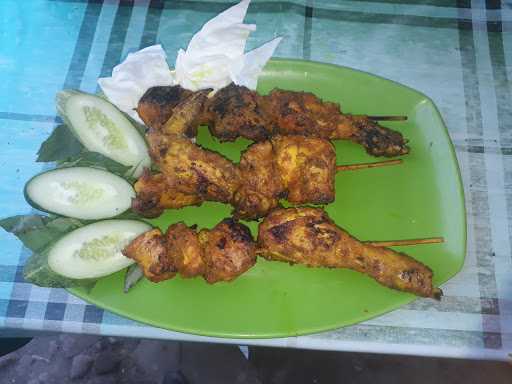 Ikan Dan Ayam Bakar Uks 2