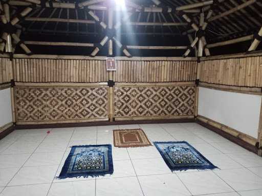 Rumah Makan Abah Cianjur 6