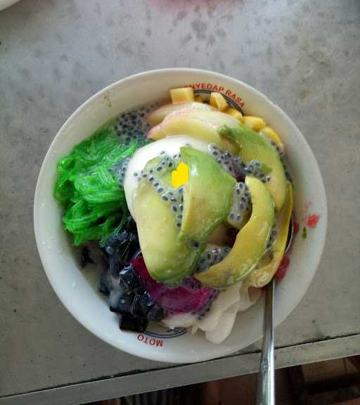 Baso & Mie Ayam Mutiara Sari 4