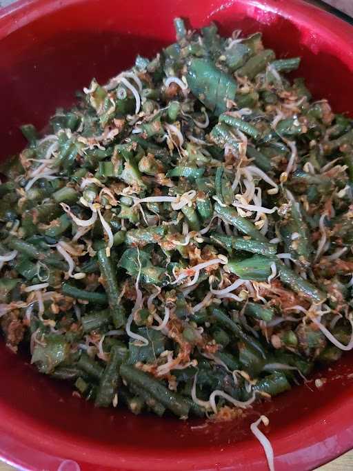 Wn. Sayur Asem Ibu Bunga 7