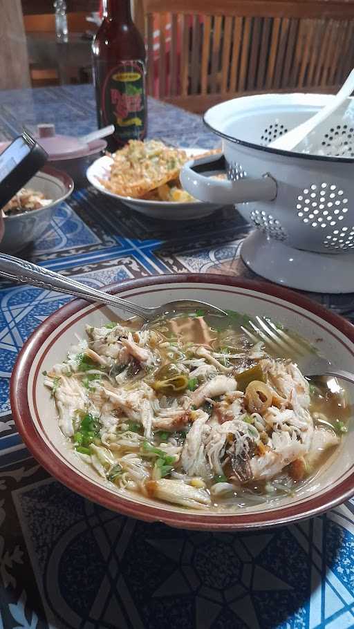 Warung Soto Ayam Paliyan 4