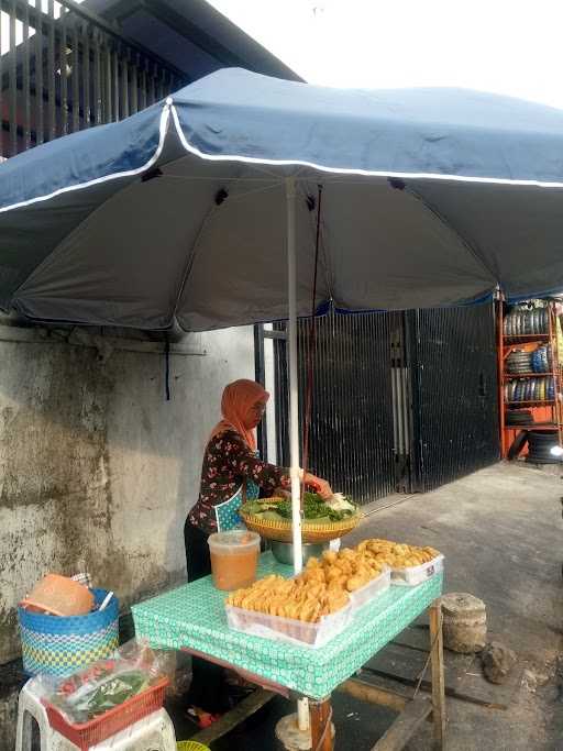 Nasi Pecel Madiun Mba Rina 8