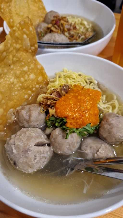 Bakso Baksoe, Binus Syahdan 3