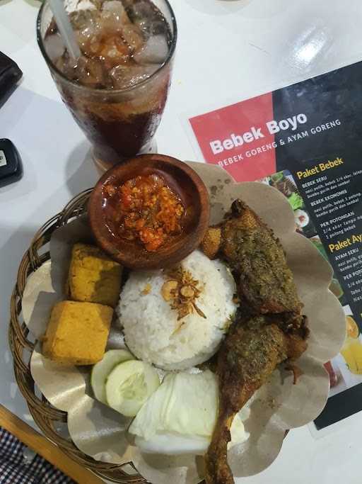 Bebek Dan Ayam Boyo 3