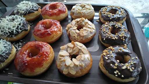 Donat Ladzit Jakarta 5