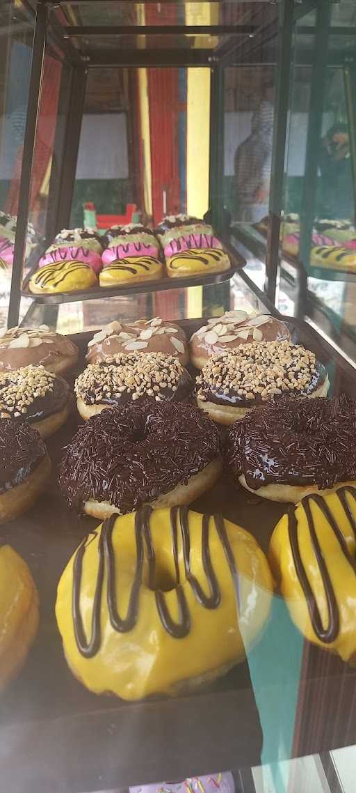 Donat Ladzit Jakarta 3