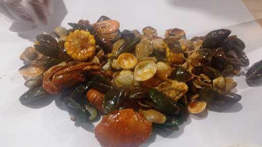 Seafood Tumpah Bang Djaloe 2