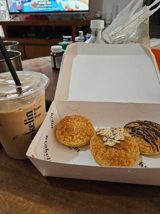 Krakelin Soes & Kopi - Kebon Jeruk 6