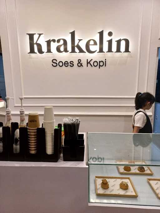 Krakelin Soes & Kopi - Kebon Jeruk 9