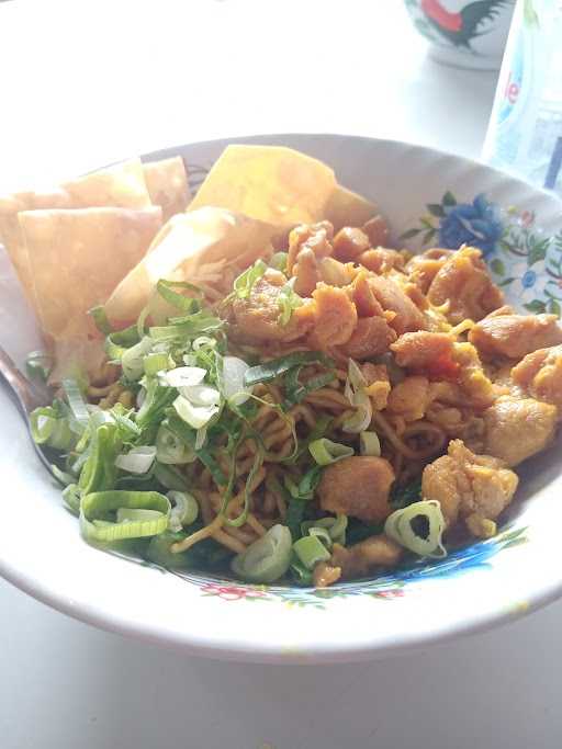 Mie Ayam Baso Pendy Kemanggisan 7