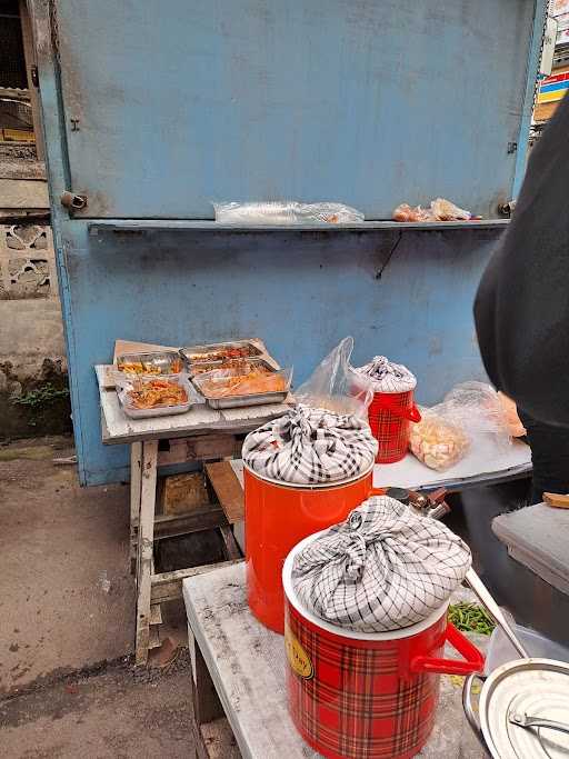 Nasi Uduk Misbar (Gerimis Bubar) 4