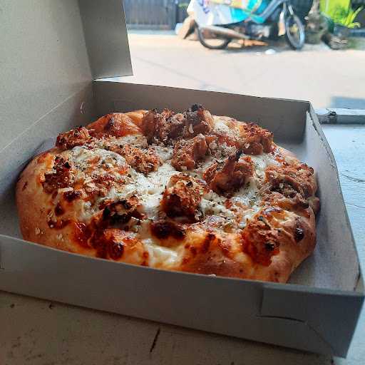 Waroeng Pizza Jakarta 10