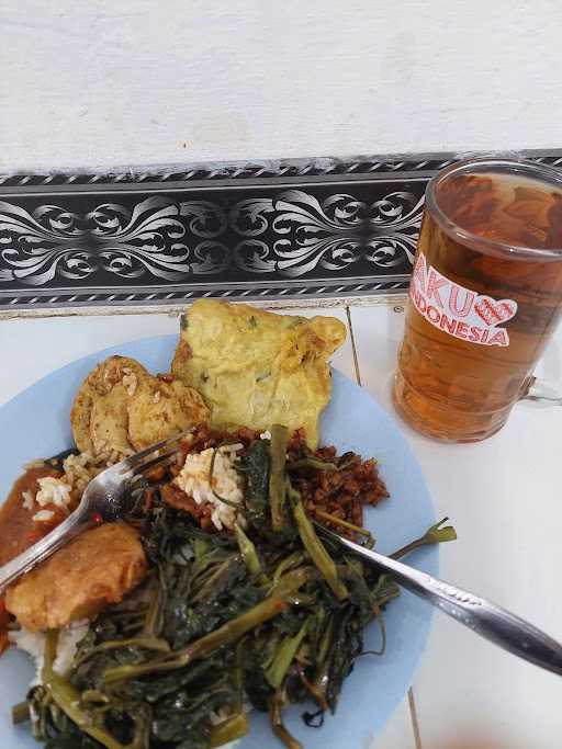 Warung Makan Ibu Wati 5