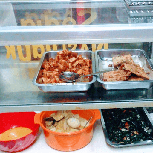 Warung Nasi Bu Een 1