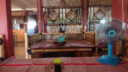 Saung Kinanti 8