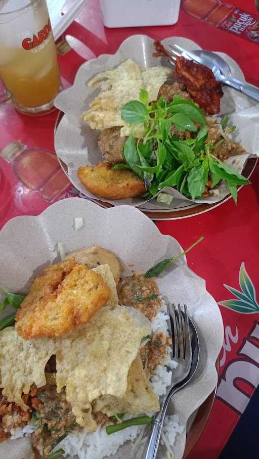 Warung Nasi Pecel Blitar Bersaudara 1 1