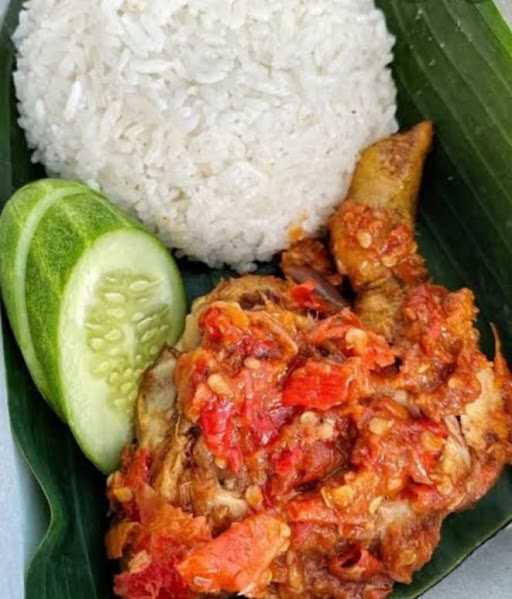 Dapur Ayam Lesehan 2