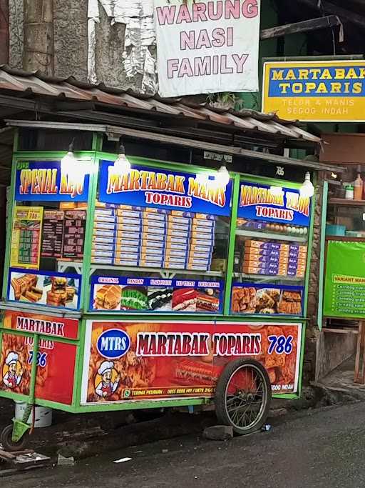 Martabak Toparis, Pertigaan Segog 5