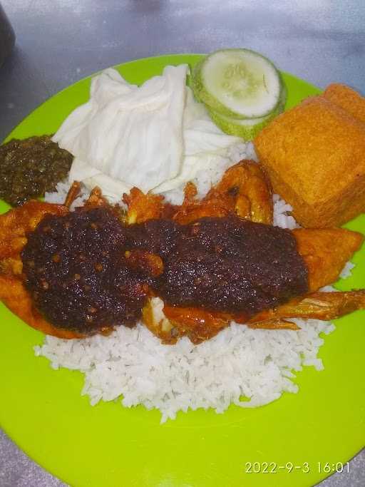 Nasi Bebek K'Hazwan Khas Madura & Ayam Penyet Sambel Ijo 8