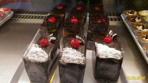 Superkue Cake & Bakery 8