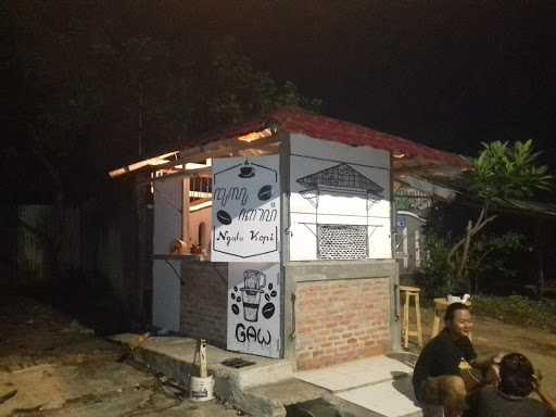 Ngulu Kopi Bar 8