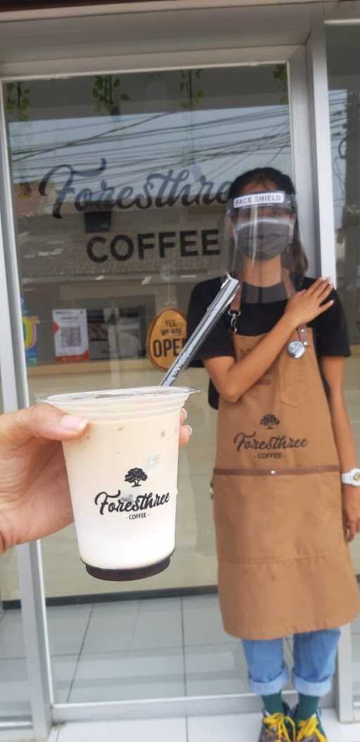 Foresthree Coffee Pamulang 2 3