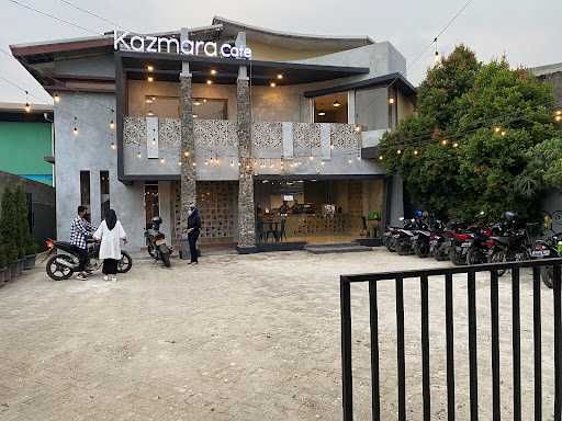 Kazmara Cafe 10