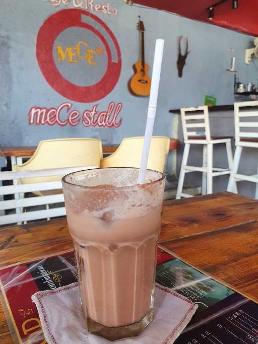 Mece Stall Cafe & Resto 4