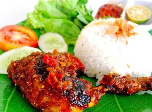 Ayam Bakar Juara Pamulang 4