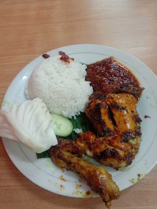 Ayam Bebek Penyet Bu Wahyuni 8