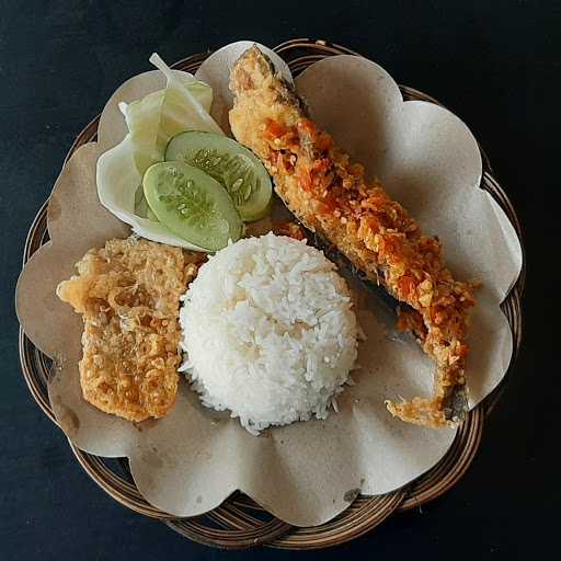 Ayam Geprek Pipie, Pamulang 1