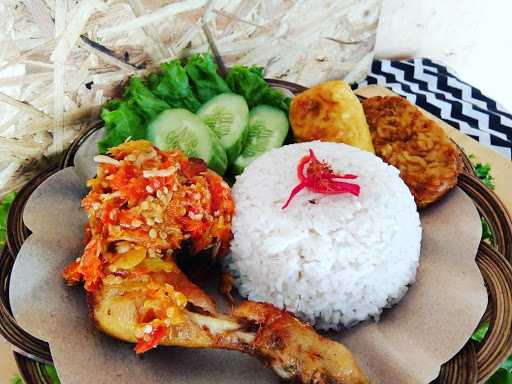 Ayam Penyet Mp Sambel Bekonde 2