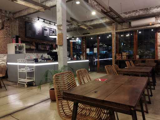 Happiness Kitchen & Coffee Pamulang 9