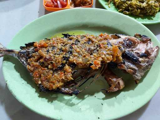 Ikan Bakar Kawanua Khas Manado 10