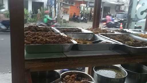 Nasi Pecel Selaras Ibu Sulastri 10