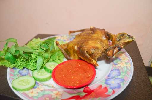 Nasi Uduk Pecel Ayam H. Hasyim 4