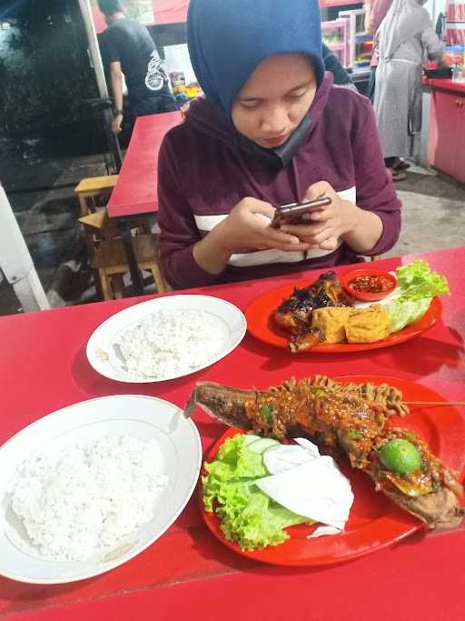 Pecel Lele 99 Riyanti 5