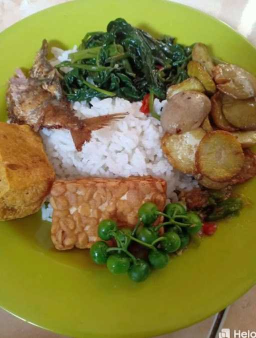 Pecel Lele 99 Riyanti 8