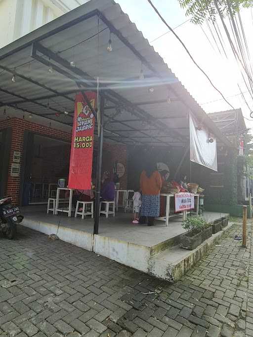 Pujasera Kampoeng Kita - Buaran 3